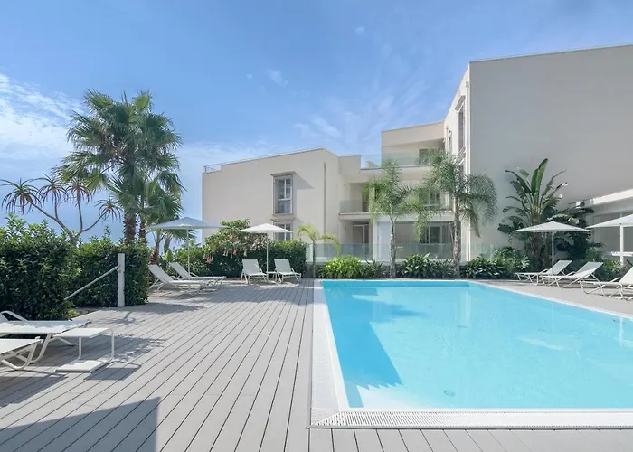 Cora Luxury Home